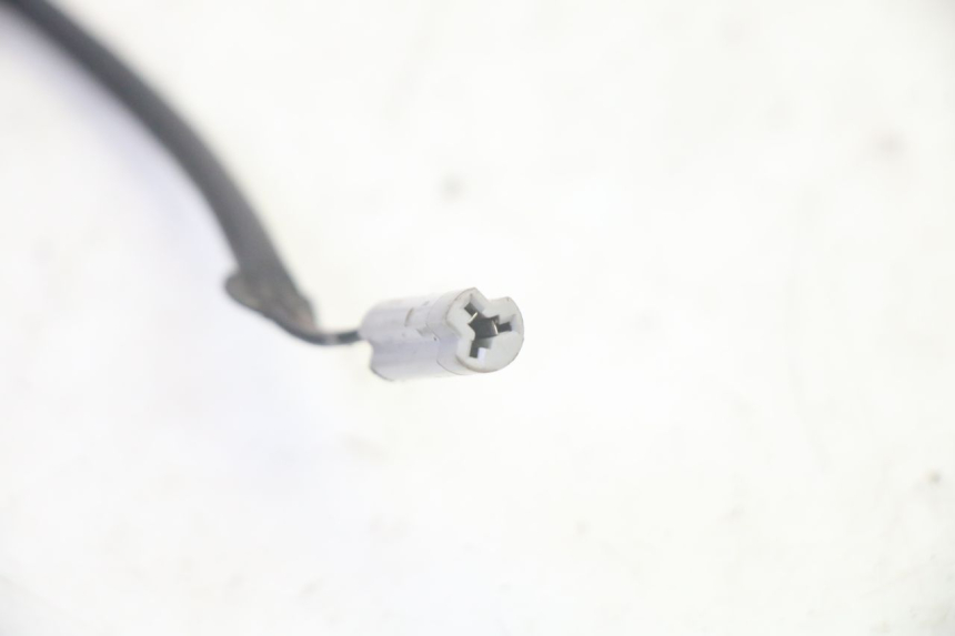 photo de LEWY TYLNY KIERUNKOWSKAZ YAMAHA TDM ABS 900 (2002 - 2014) - Zbliżenie techniczne