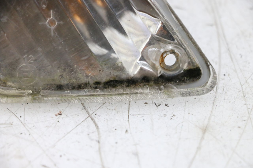 photo de LEWY TYLNY KIERUNKOWSKAZ PIAGGIO VESPA GTS SUPER IE 125 (2009 - 2016) - Zbliżenie techniczne