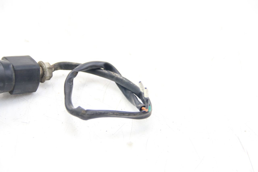 photo de LEWY TYLNY KIERUNKOWSKAZ SYM WOLF SB 125 (2011 - 2018) - Zbliżenie techniczne