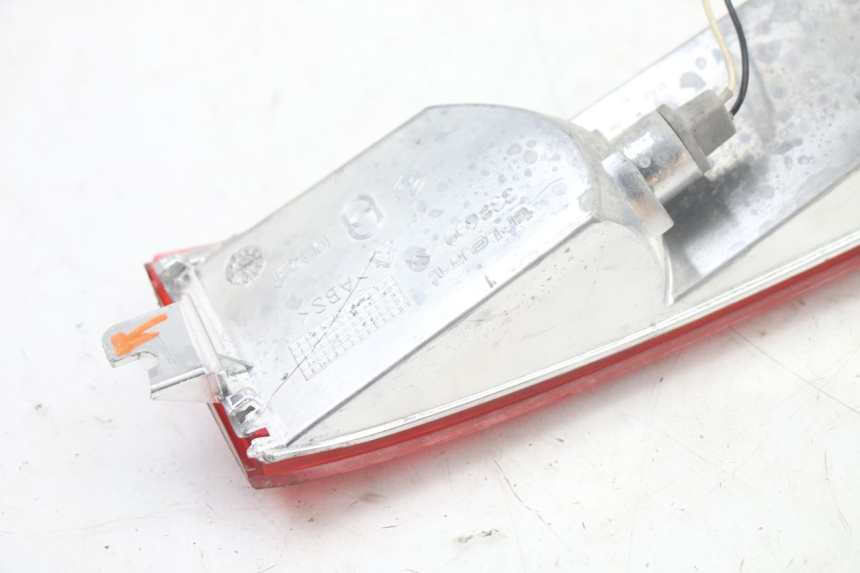 photo de LEWY TYLNY KIERUNKOWSKAZ PIAGGIO XEVO - X EVO 125 (2007 - 2017) - Część sprawdzona