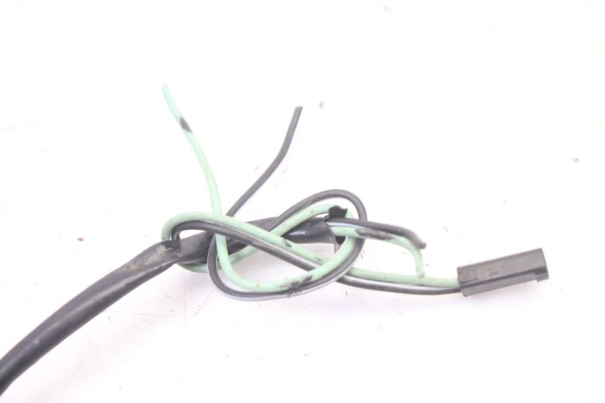 photo de KIERUNKOWSKAZ TYLNY SUZUKI GSR 750 (2011 - 2017) - Oznaczenia i referencje