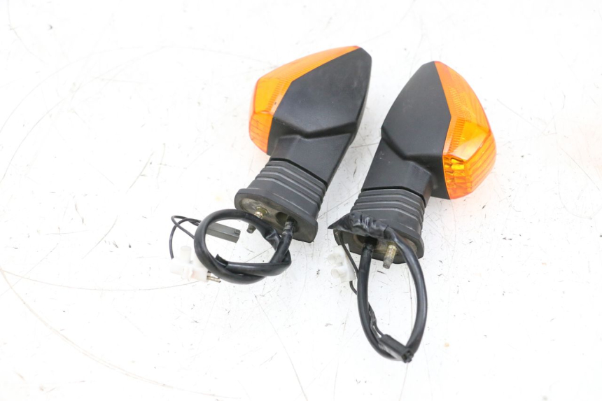 photo de KIERUNKOWSKAZ TYLNY SUZUKI GSXR GSX-R 1000 (2003 - 2004) - Szczegóły charakterystyczne