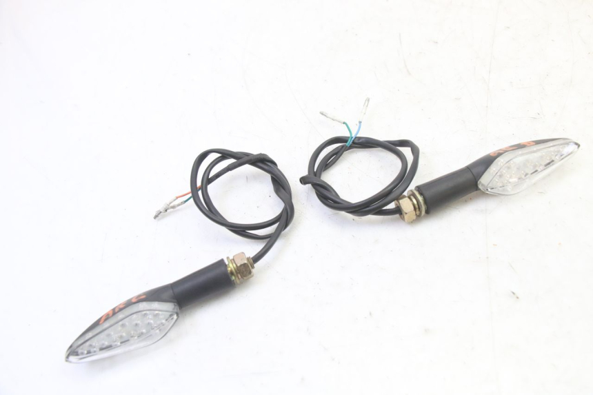 photo de KIERUNKOWSKAZ TYLNY KIDEN KD125-G 125 (2018 - 2022) - Widok główny