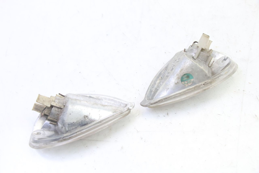 photo de KIERUNKOWSKAZ TYLNY PIAGGIO LIBERTY 4T 50 (2009 - 2015) - Zbliżenie techniczne