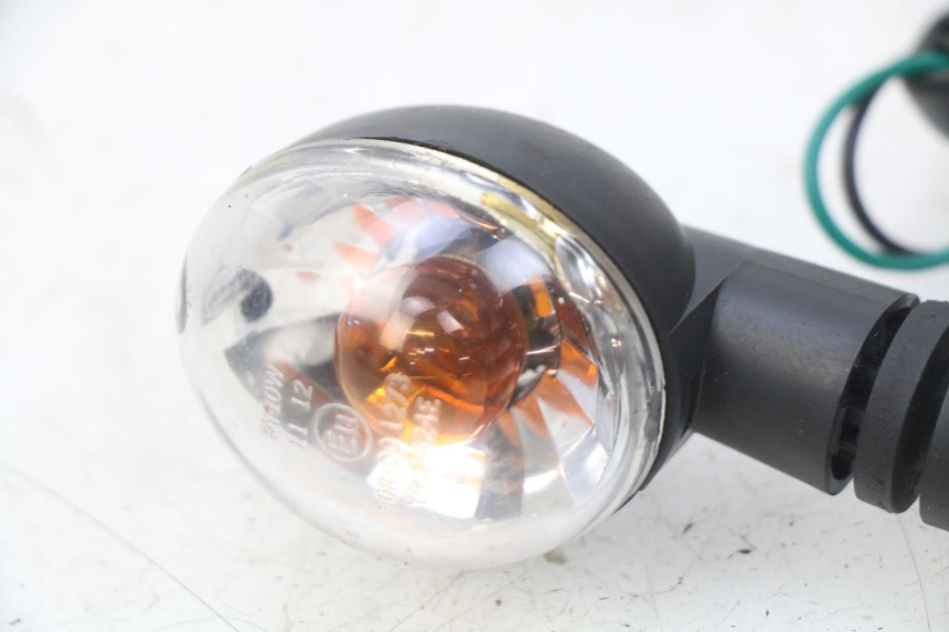 photo de KIERUNKOWSKAZ TYLNY PEUGEOT LUDIX 50 (2008 - 2017) - Punkty mocowania