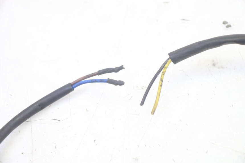 photo de KIERUNKOWSKAZ TYLNY PIAGGIO MP3 500 (2016 - 2018) - Oznaczenia i referencje