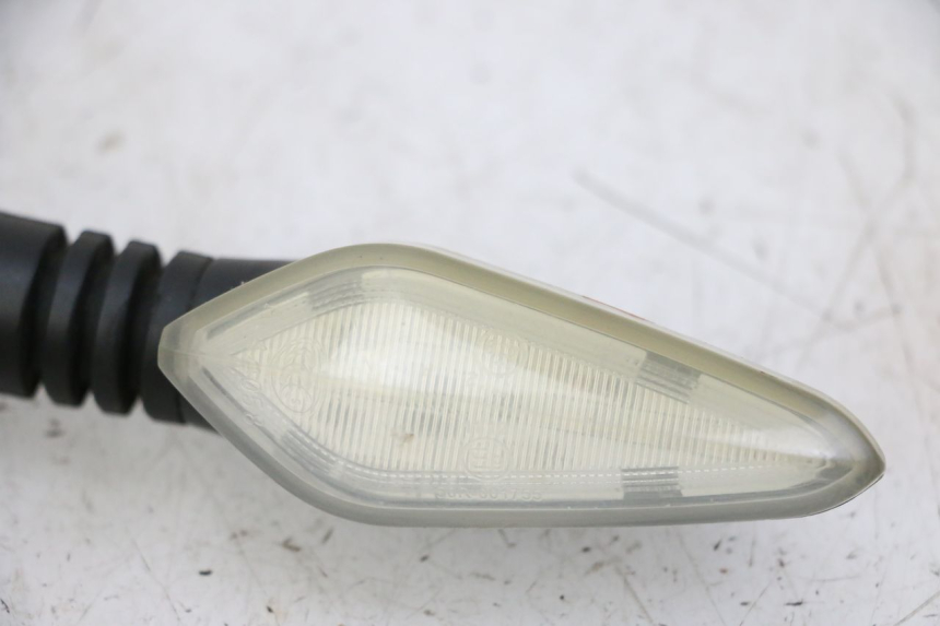 photo de KIERUNKOWSKAZ TYLNY MAG POWER R-STREET 50 (2016 - 2025) - Punkty mocowania