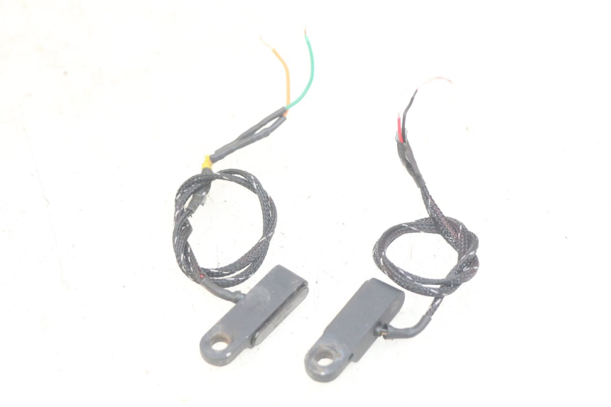 photo de KIERUNKOWSKAZ TYLNY DAELIM VL DAYSTAR 125 (2000 - 2011) - Inny kąt widzenia