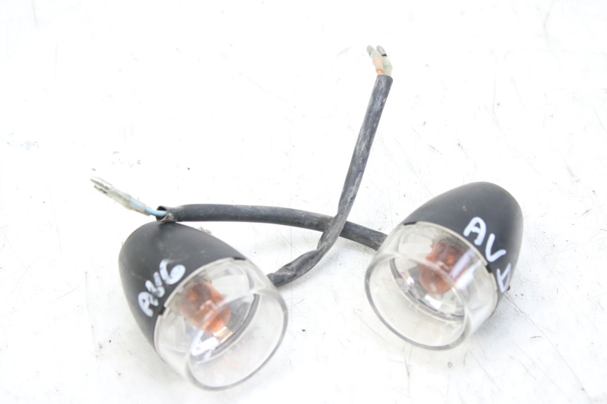 photo de KIERUNKOWSKAZ PRZEDNI KYMCO AGILITY 4T 50 (2005 - 2018) - Widok główny