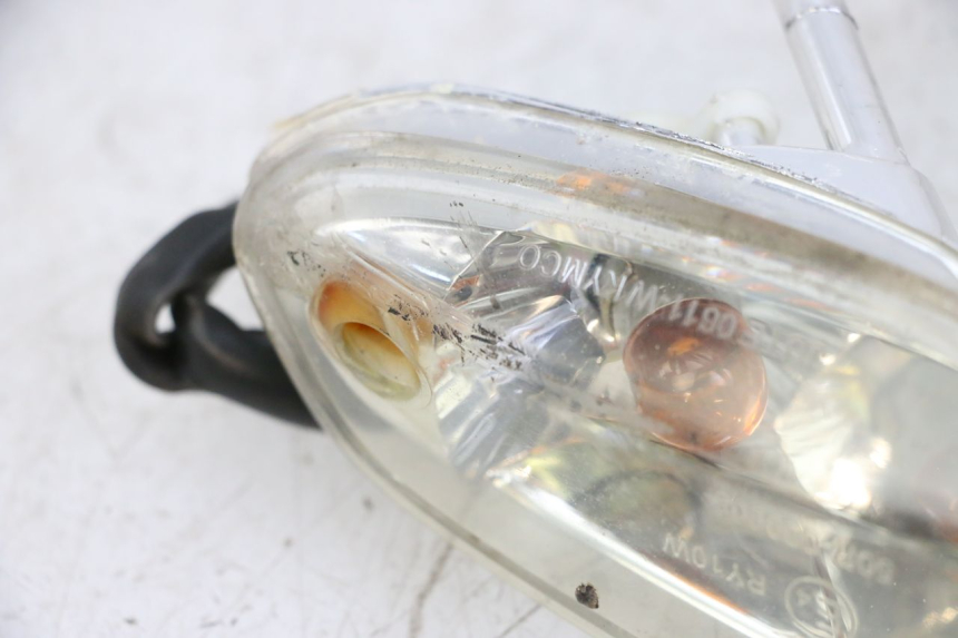 photo de KIERUNKOWSKAZ PRZEDNI KYMCO AGILITY 4T 50 (2018 - 2022) - Stan powierzchni