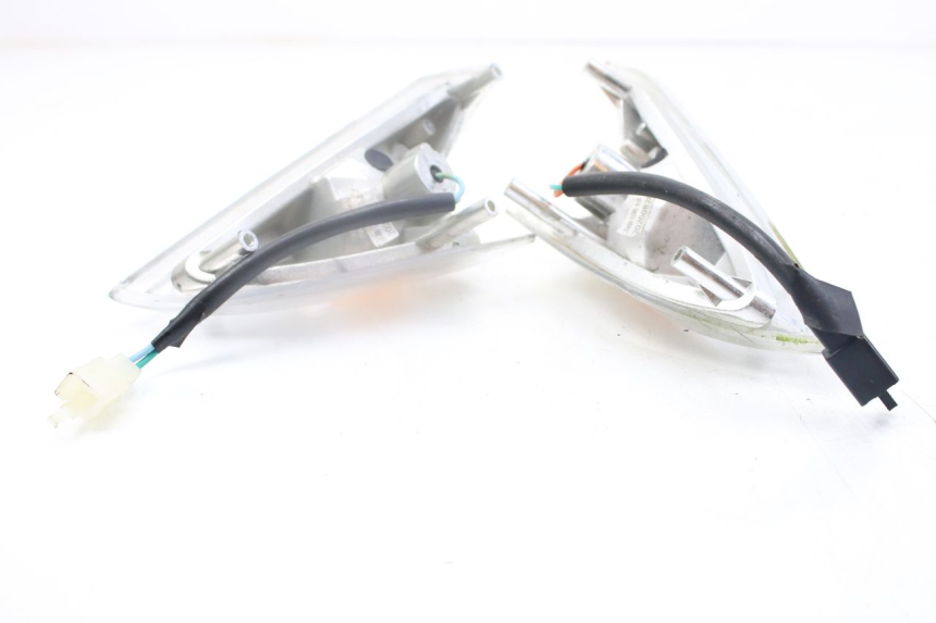 photo de KIERUNKOWSKAZ PRZEDNI KYMCO AGILITY DELIVERY 4T 50 (2018 - 2023) - Inny kąt widzenia