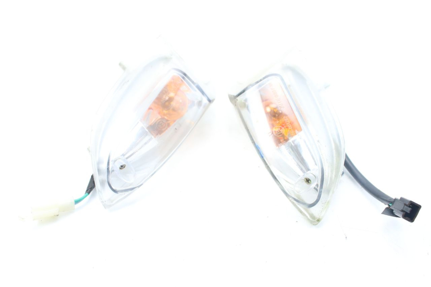 photo de KIERUNKOWSKAZ PRZEDNI KYMCO AGILITY DELIVERY 4T 50 (2018 - 2023) - Oznaczenia i referencje