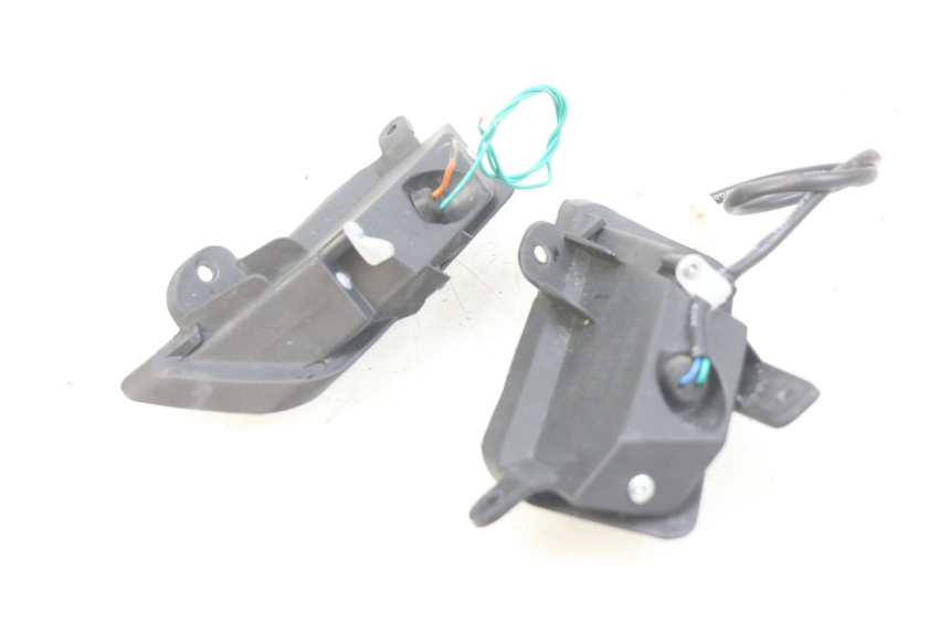 photo de KIERUNKOWSKAZ PRZEDNI ORCAL CAVARO 4T 50 (2019 - 2023) - Szczegół części