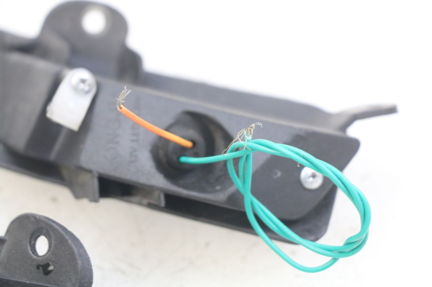 photo de KIERUNKOWSKAZ PRZEDNI ORCAL CAVARO 4T 50 (2019 - 2023) - Inny kąt widzenia