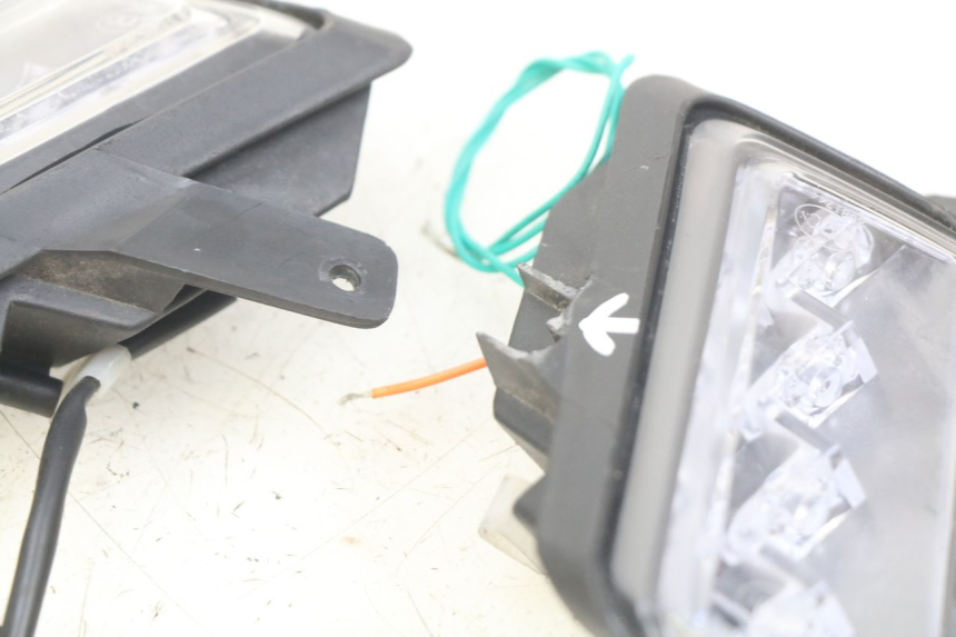 photo de KIERUNKOWSKAZ PRZEDNI ORCAL CAVARO 4T 50 (2019 - 2023) - Widok ogólny