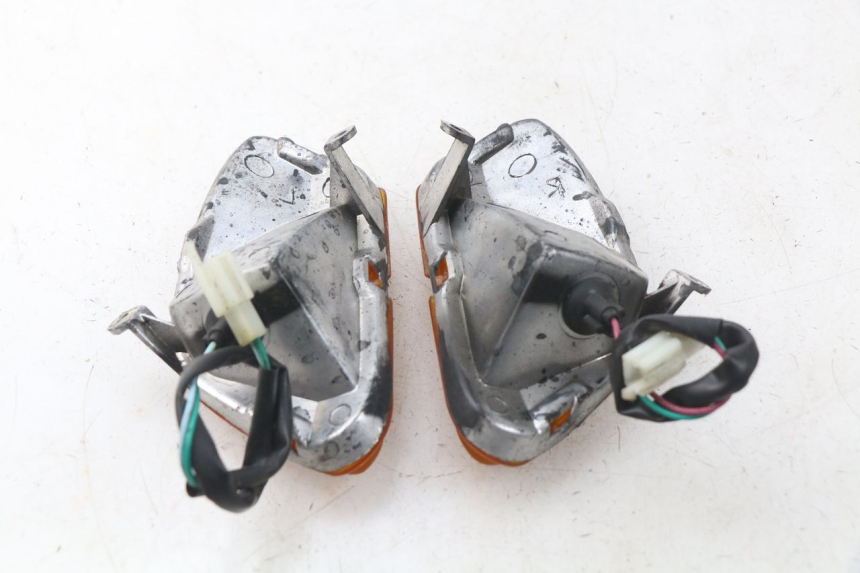 photo de KIERUNKOWSKAZ PRZEDNI JMSTAR CJ12M 125 (2005 - 2007) - Zoom stanu zużycia