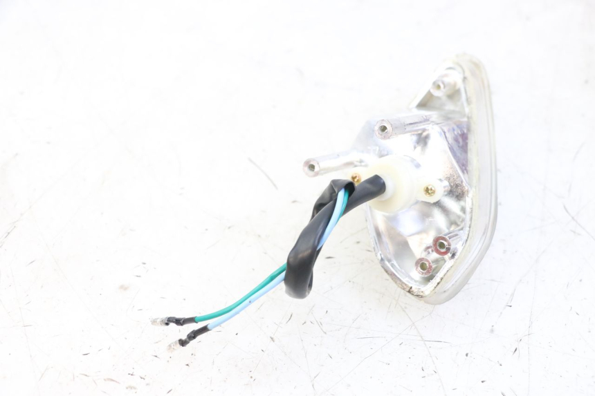 photo de KIERUNKOWSKAZ PRZEDNI PRAWY KYMCO AGILITY 4T 50 (2018 - 2022) - Zoom stanu zużycia