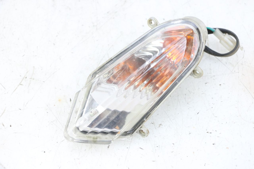 photo de KIERUNKOWSKAZ PRZEDNI PRAWY KYMCO AGILITY CITY 4T 50 (2008 - 2016) - Widok główny