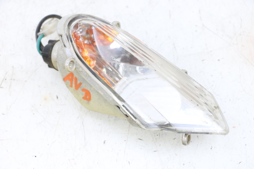 photo de KIERUNKOWSKAZ PRZEDNI PRAWY KYMCO AGILITY CITY 4T 50 (2008 - 2016) - Część sprawdzona