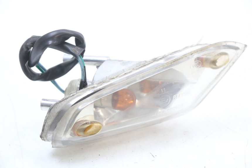 photo de KIERUNKOWSKAZ PRZEDNI PRAWY KYMCO AGILITY FR 2T 50 (2012 - 2017) - Zoom stanu zużycia