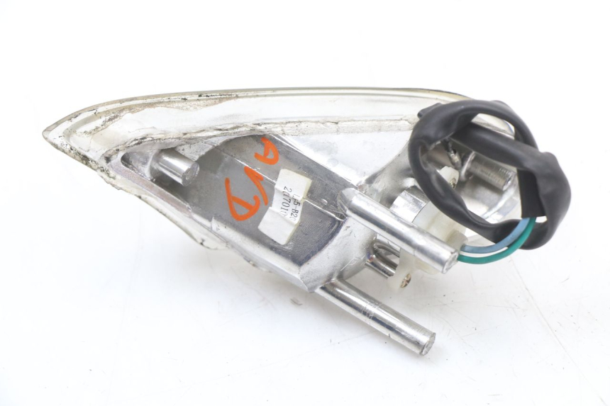 photo de KIERUNKOWSKAZ PRZEDNI PRAWY KYMCO AGILITY FR 2T 50 (2012 - 2017) - Zbliżenie techniczne