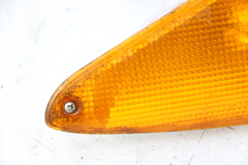 photo de KIERUNKOWSKAZ PRZEDNI PRAWY BMW C1 125 (2000 - 2003) - Punkty mocowania