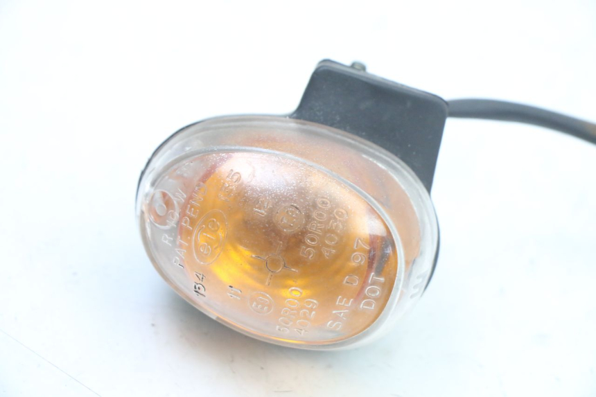 photo de KIERUNKOWSKAZ PRZEDNI PRAWY MBK BOOSTER SPIRIT NAKED 50 (2004 - 2017) - Szczegół części