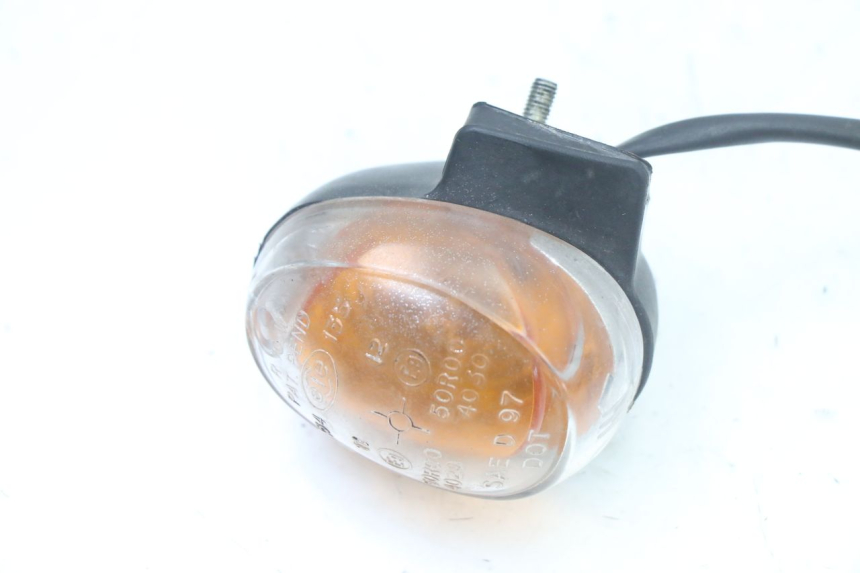 photo de KIERUNKOWSKAZ PRZEDNI PRAWY MBK BOOSTER SPIRIT NAKED 50 (2004 - 2017) - Inny kąt widzenia