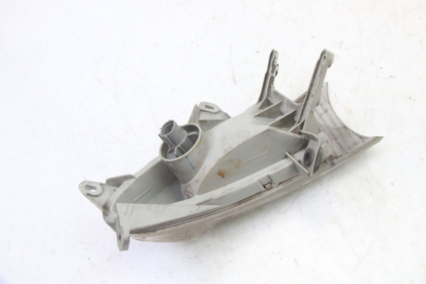 photo de KIERUNKOWSKAZ PRZEDNI PRAWY SUZUKI BURGMAN 125 (2007 - 2014) - Widok ogólny