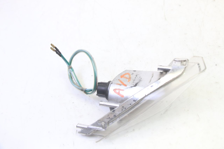 photo de KIERUNKOWSKAZ PRZEDNI PRAWY SYM CROX 4T 50 (2016 - 2023) - Inny kąt widzenia