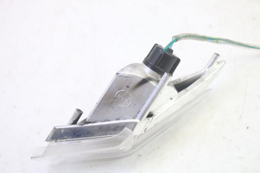 photo de KIERUNKOWSKAZ PRZEDNI PRAWY SYM CROX 4T 50 (2016 - 2023) - Inny kąt widzenia