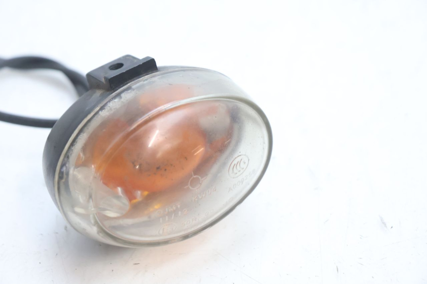photo de PRAWA PRZEDNIA KIERUNKOWSKAZ KEEWAY F-ACT NAKED 50 (2009 - 2014) - Zoom stanu zużycia