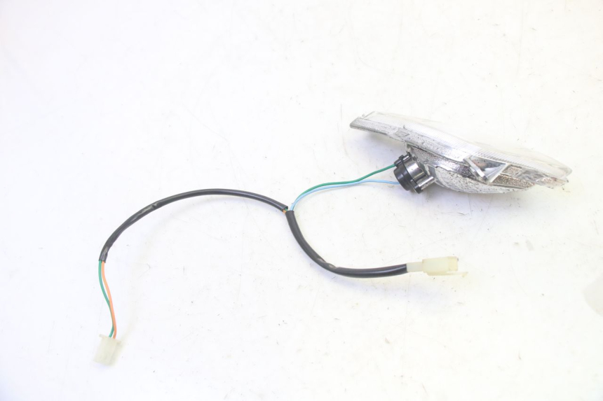 photo de KIERUNKOWSKAZ PRZEDNI PRAWY BTC FELICE SPORT 50 - Zbliżenie techniczne