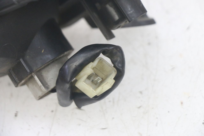 photo de KIERUNKOWSKAZ PRZEDNI PRAWY YAMAHA FJR ABS 1300 (2006 - 2012) - Szczegół części