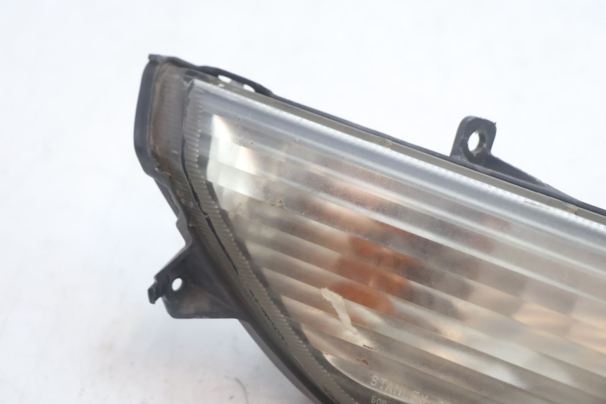 photo de KIERUNKOWSKAZ PRZEDNI PRAWY HONDA FJS SILVER WING SILVERWING 400 (2005 - 2008) - Szczegół części