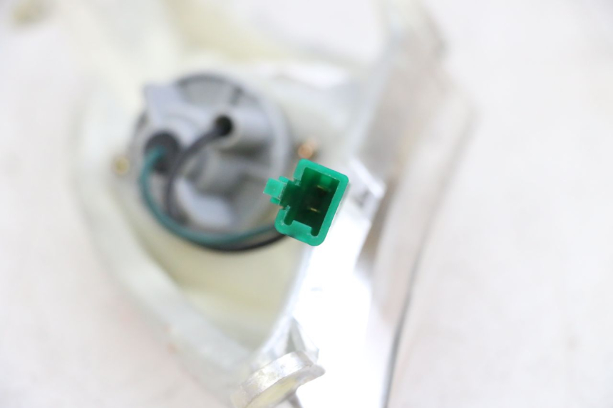 photo de KIERUNKOWSKAZ PRZEDNI PRAWY MBK FLAME X 125 (2007 - 2016) - Szczegół części