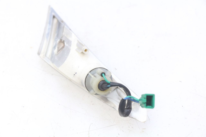 photo de PRAWY PRZEDNI KIERUNKOWSKAZ PEUGEOT GEOPOLIS 400 (2007 - 2013) - Zoom stanu zużycia