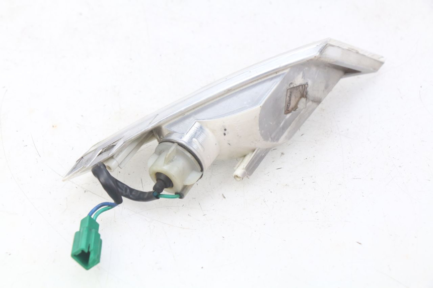 photo de PRAWY PRZEDNI KIERUNKOWSKAZ PEUGEOT GEOPOLIS 400 (2007 - 2013) - Inny kąt widzenia