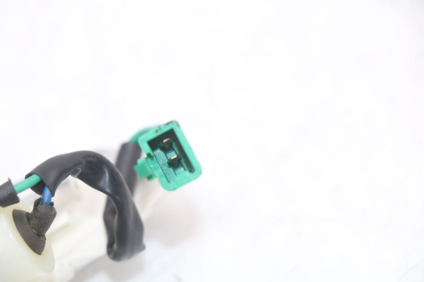 photo de KIERUNKOWSKAZ PRZEDNI PRAWY PEUGEOT GEOPOLIS RS 125 (2007 - 2009) - Zbliżenie techniczne