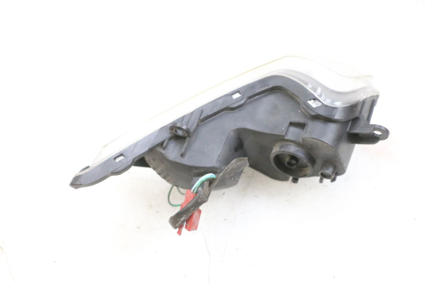 photo de KIERUNKOWSKAZ PRZEDNI PRAWY SYM GTS EVO 125 (2009 - 2013) - Widok produktu