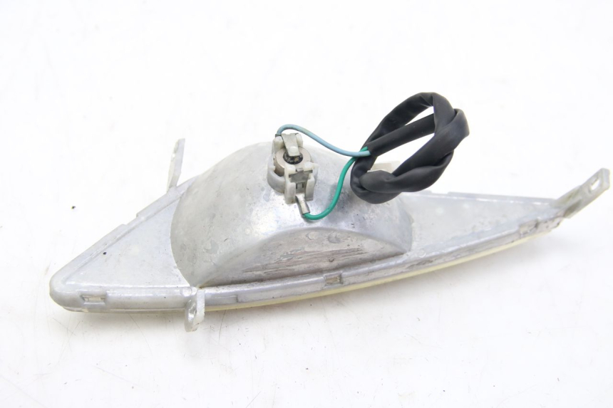 photo de KIERUNKOWSKAZ PRZEDNI PRAWY REVATTO IMPERATOR 125 (2007 - 2015) - Zbliżenie techniczne