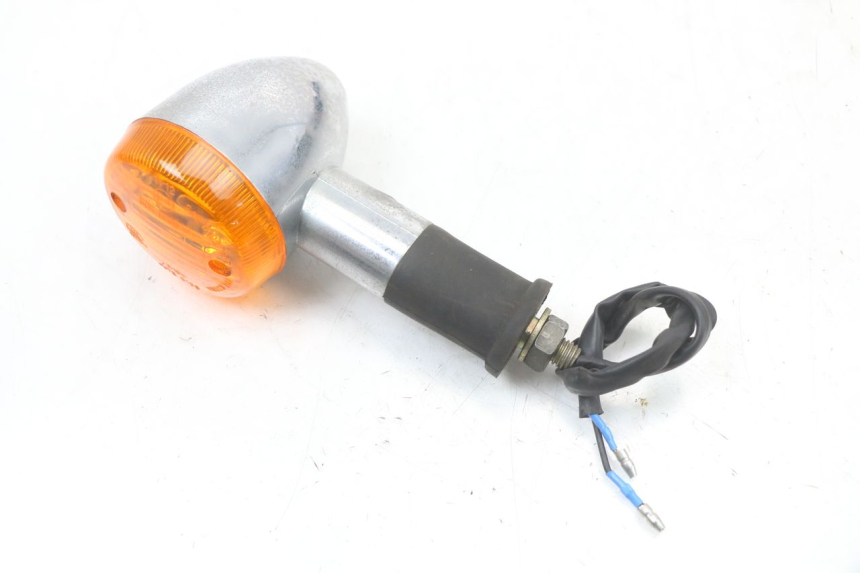 photo de KIERUNKOWSKAZ PRZEDNI PRAWY JINLUN JL HIGHLANDER 125 (2007 - 2015) - Szczegół części