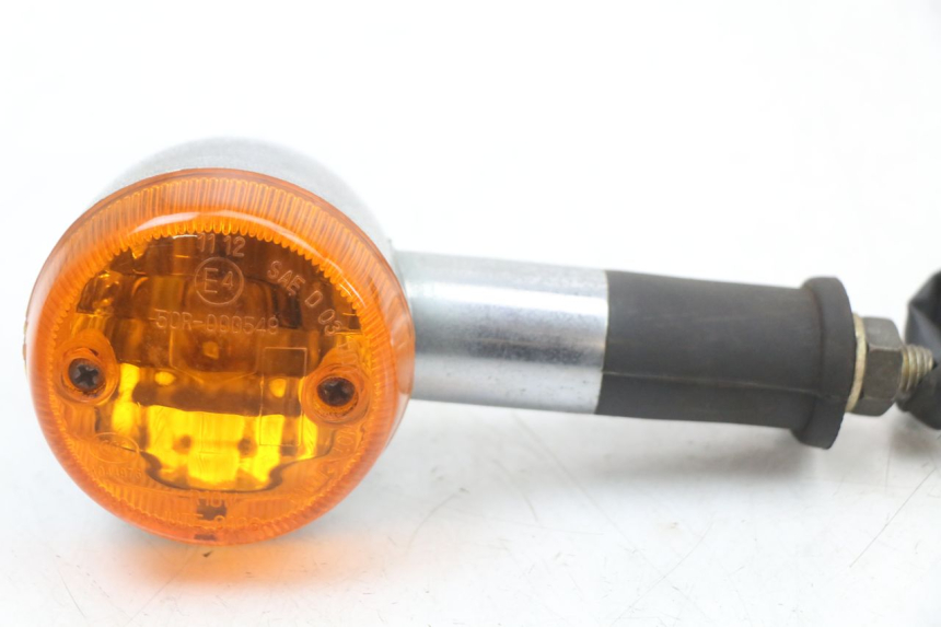 photo de KIERUNKOWSKAZ PRZEDNI PRAWY JINLUN JL HIGHLANDER 125 (2007 - 2015) - Zoom stanu zużycia