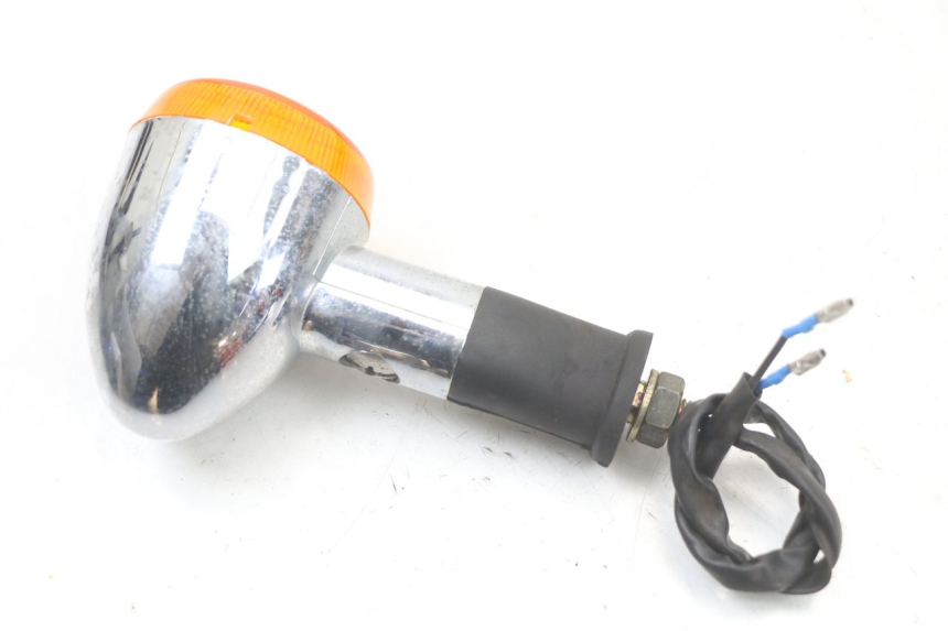 photo de KIERUNKOWSKAZ PRZEDNI PRAWY JINLUN JL HIGHLANDER 125 (2007 - 2015) - Inny kąt widzenia