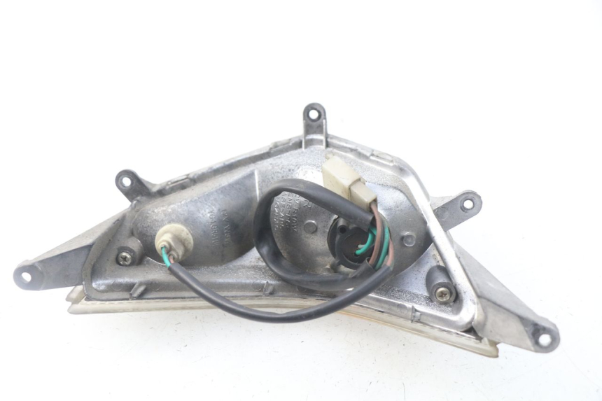 photo de KIERUNKOWSKAZ PRZEDNI PRAWY KYMCO LIKE 4T 50 (2009 - 2018) - Zbliżenie techniczne