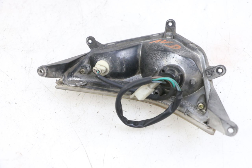 photo de KIERUNKOWSKAZ PRZEDNI PRAWY KYMCO LIKE 125 (2009 - 2016) - Zbliżenie techniczne