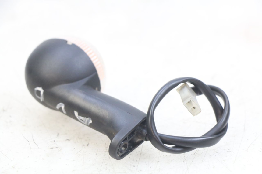 photo de Kierunkowskaz przedni prawy PEUGEOT LUDIX 50 (2005 - 2007) - Inny kąt widzenia