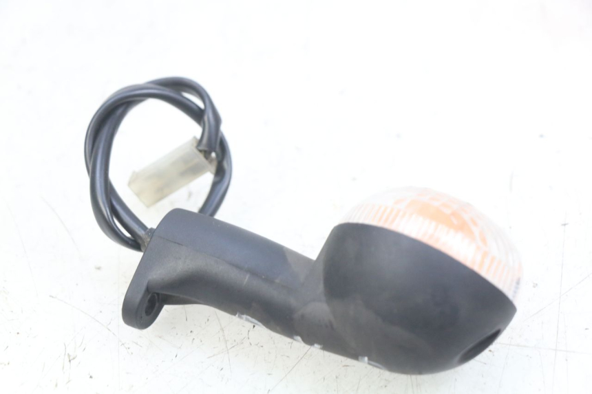 photo de Kierunkowskaz przedni prawy PEUGEOT LUDIX 50 (2005 - 2007) - Zbliżenie techniczne