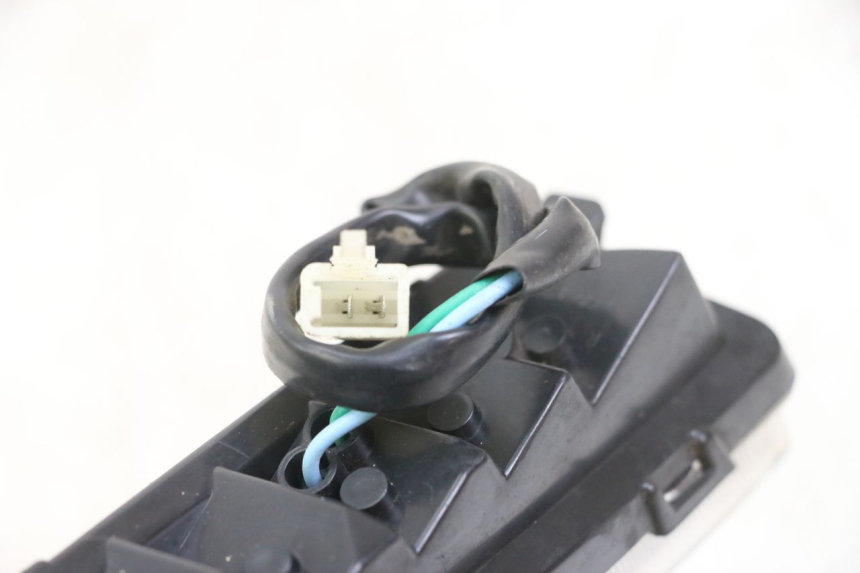 photo de KIERUNKOWSKAZ PRZEDNI PRAWY MASH CITY 4T 50 (2018 - 2020) - Zoom stanu zużycia