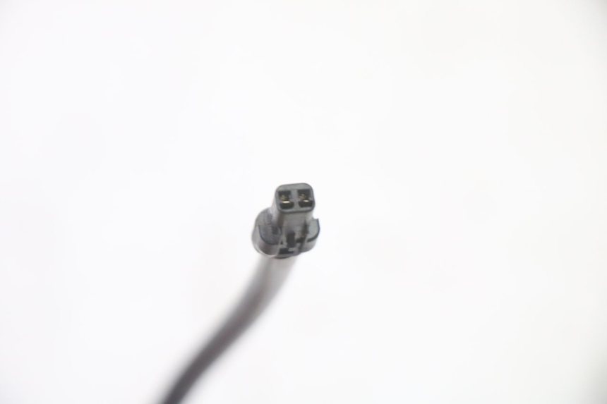 photo de KIERUNKOWSKAZ PRZEDNI PRAWY PIAGGIO MP3 RL 250 (2006 - 2010) - Widok ogólny